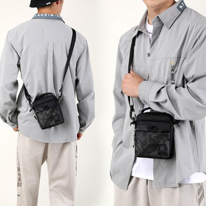 Sac bandoulière mini messager pour homme avec logo, étanche, décontracté, sac de poitrine croisé pour le voyage - Vente en gros - Product Image 6