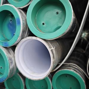 Bonne doublure en plastique de tuyau d'<span class=keywords><strong>acier</strong></span> <span class=keywords><strong>galvanisé</strong></span> anti-corrosion pour le champ d'<span class=keywords><strong>eau</strong></span> <span class=keywords><strong>potable</strong></span> API ERW 6m vente directe d'usine de soudage - Product Image 4