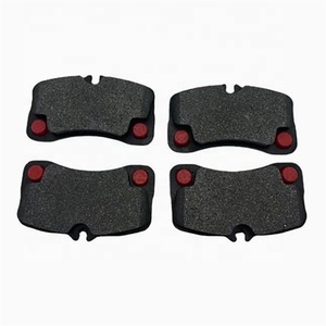 Plaquettes de frein robustes pour pick-up Orochi et véhicule <span class=keywords><strong>utilitaire</strong></span> <span class=keywords><strong>FIAT</strong></span> Strada, certifiées IATF 16949 - Product Image 1