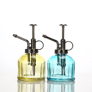 Pulvérisateur de <span class=keywords><strong>jardin</strong></span> Vintage européen de haute qualité nouveau Design arrosoir à grains verticaux verre coloré PP matériel énergie électrique - Product Image 4