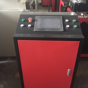 Máquina dobladora de aluminio 25T CNC de perfiles de ventana Expo de marzo