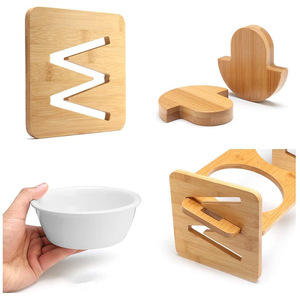 Soporte Ajustable de Madera para Cuencos de Gato/Perro, Estilo Sólido, Comedero Portátil para Mascotas con Protección Cervical, Fuente de Carga, Bandeja para Comida de Perro - Product Image 3