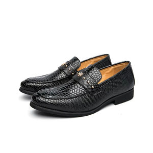 Chaussures Oxford italiennes pour homme, style décontracté chic, pour mariage et cérémonie, à enfiler, imperméables, respirantes, avec soutien de la voûte plantaire, en caoutchouc, texture élégante - Product Image 6