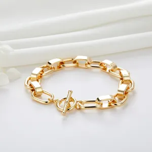 Personalized Trendy 14K Gold Plated Brass Geometric Ladies Toggle Clasp Link Chain Bracelet