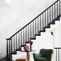 Kit de garde-corps d'escalier en aluminium à barres verticales fines de couleur personnalisée, balustrade moderne pour la rénovation d'escaliers intérieurs de villas et de maisons