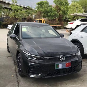 Nueva generación 2025 8,5 para VWGolf 300TSI R-Line Gasolina Hatchback Manual/Caja de cambios automática 4L Motor Nuevo Coche de gasolina usado - Product Image 1