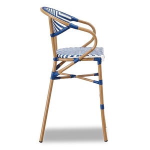 Sillas de Bar Altas Modernas para Patio, de <span class=keywords><strong>Mimbre</strong></span>, para Exterior, de Aluminio, Azules y Blancas, Tejidas en Ratán - Product Image 3