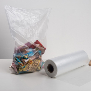 Rollo de Bolsas de Polietileno Transparente de Grado Alimenticio con Refuerzo Lateral para Alimentos Calientes, Campamentos, Restaurantes y Supermercados - Product Image 4
