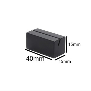 Porte-cartes en alliage d'aluminium à base géométrique monocouche, fabriqué sur mesure pour une utilisation sur bureau - Product Image 3