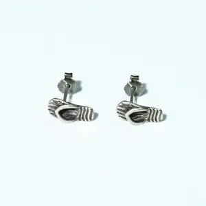 New S925 sterling silver earrings do old retro marcasite fashion slippers earrings simple earrings.