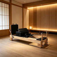 Reformadores de Pilates: Reformer de Pilates de Roble para Grupos Pequeños y Sesiones de Entrenamiento Semiprivadas