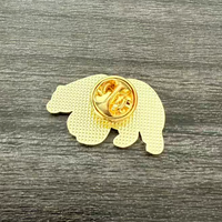 En gros, épingles en métal à motifs de dessins animés, épingles mignonnes en forme d'ours de l'Arctique, épingles souvenirs sur le thème de la forêt et du voyage pour vêtements, cadeau promotionnel en stock