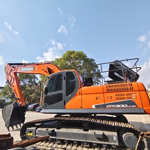 รถขุดตีนตะขาบ Doosan DX300 มือสองของแท้จากเกาหลี สภาพดี บำรุงรักษาอย่างดี เหมาะสำหรับงานก่อสร้างเทศบาล - Product Image 1
