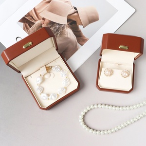 Hot Sale Wholesale PU Octagon Jewelry <b>Box</b> Packaging Luxury Necklace Pendant Storage <b>Box</b> Wedding Jewelry <b>Gift</b> <b>Box</b> - Product Image 4