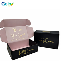 Boîtes d'expédition personnalisées en carton rose imprimées sur mesure pour abonnements, emballages cadeaux et chaussures