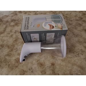 เครื่องจ่ายเจลทำความสะอาดมืออัตโนมัติพร้อมโฟมไร้สัมผัสสำหรับผู้ใหญ่และเด็ก ใช้พลังงานจากแบตเตอรี่ เปลือกพลาสติก สีฟ้า สีชมพู - Product Image 4