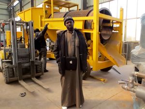 Équipement minier aurifère Kit d'orpaillage à moteur diesel Mini machine de dragage d'or - Product Image 6