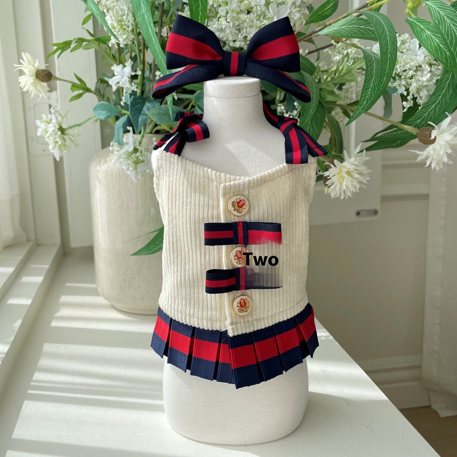 Jupe à bretelles couleur abricot lait (bandeau non inclus)