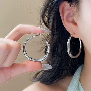 LEPAI Wholesale Hoop Earrings Women's Fashion Hoop Earrings Bulk Factory Direct <strong>Supply</strong> - Product Image 4