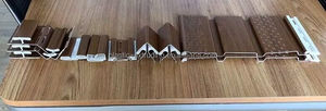 Machine de fabrication de panneaux muraux en vinyle <span class=keywords><strong>PVC</strong></span>, ligne de production d'extrusion de panneaux de <span class=keywords><strong>plafond</strong></span> en plastique, panneaux muraux en vinyle - Product Image 6
