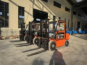 Montacargas Diésel CPCD35 de 3.5T: Con Motor Isuzu, Conducción Automática, Elevación de 3000 mm. - Product Image 3