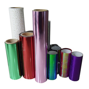 Rouleau de film aluminium coloré Hirotoku Petpe, largeur 500-2300 mm, pour lamination sur coton perlé - Product Image 1
