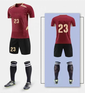 Camisetas de Fútbol Personalizadas de Secado Rápido, Uniformes Deportivos para Hombre, Material Duradero y Agradable al Tacto para Juegos Competitivos Intensos - Product Image 6