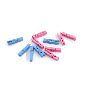 Vente en gros de mini pinces en <span class=keywords><strong>bois</strong></span> faites <span class=keywords><strong>à</strong></span> la main de J & M, pinces suspendues artisanales de couleur personnalisée, <span class=keywords><strong>petite</strong></span> <span class=keywords><strong>pince</strong></span> <span class=keywords><strong>à</strong></span> <span class=keywords><strong>linge</strong></span> en <span class=keywords><strong>bois</strong></span> pour la maison - Product Image 6