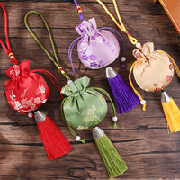 Offre Spéciale – Sachet Vide Recyclable Brodé de Fleurs avec Cordon Coulissant et Pendentif Pompon pour Rangement de Bijoux, Décoration Suspendue Maison et Voiture