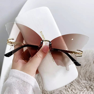 Lunettes de soleil papillon à grand dégradé pour femmes <span class=keywords><strong>2023</strong></span> - Product Image 5