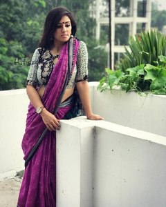 Lino moderno Impresión digital Saree Trending Party Style Ropa india y pakistaní - Product Image 5