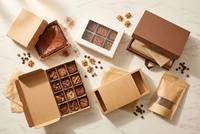 Boîtes de boulangerie en papier écologiques en gros pour gâteaux, crêpes, burgers, gaufres, brownies au chocolat, avec pelliculage mat pour la restauration et les repas.