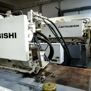 Japanese Used MITSUBISHI 2-platen injection molding machine 850 ton