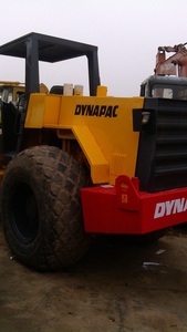 Rodillo Compactador Dynapac de Segunda Mano en Buen Estado, Modelo CA251D/CA25D/CA30D/CA301 2010, Doble Tambor, 92kw de Potencia - Product Image 2
