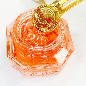 Crema de sangre de dragón blanqueadora para el cuidado facial OEM/ODM - Product Image 3