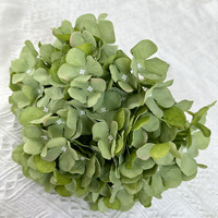 Bunga Hydrangea Biru Buatan Tangan Ramah Lingkungan Laris Manis, Tangkai Panjang, Bahan Sutra Plastik, Sentuhan Realistis, Warna Putih, Cocok untuk Hotel dan Taman