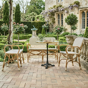 Chaise et banc <span class=keywords><strong>de</strong></span> terrasse en rotin tressé PE pour bistro français, cadre en rotin naturel, assise romantique pour jardin, idéal pour terrasse <span class=keywords><strong>de</strong></span> café parisien - Product Image 3