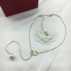 <span class=keywords><strong>Collier</strong></span> de luxe pour femmes, bijoux de créateur, haute qualité, couleur or, charmes à la mode, lettre <span class=keywords><strong>V</strong></span>, marques célèbres - Product Image 5
