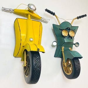 Décoration Murale Rétro Industrielle pour Café, Bar ou Boutique : Tête de Moto en Fer Forgé, Style Nature Morte - Product Image 4