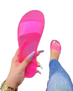 Amazon.com: Zapatillas Jelly para mujer, sandalias de playa, zapatillas con  flores, planas, de plástico, zapatos informales : Ropa, Zapatos y Joyería
