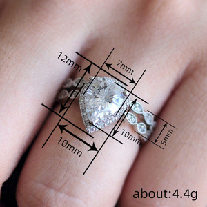 Anelli a Goccia d'Acqua per Coppie con Micro Incastonatura di Zirconi, Anello Elegante da Donna, Gioiello da Mano Abbinabile - Product Image 3