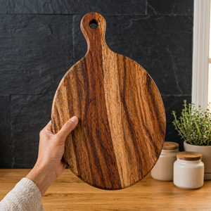 Planche à découper en bois naturel avec surface de coupe durable pour la préparation des aliments, usage domestique, restaurant et restauration - Product Image 6