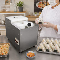 Machine à emballer les onigiri à prix d'usine, façonneuse de boulettes de riz triangulaires et enveloppeuse de nori, équipement de fabrication automatique