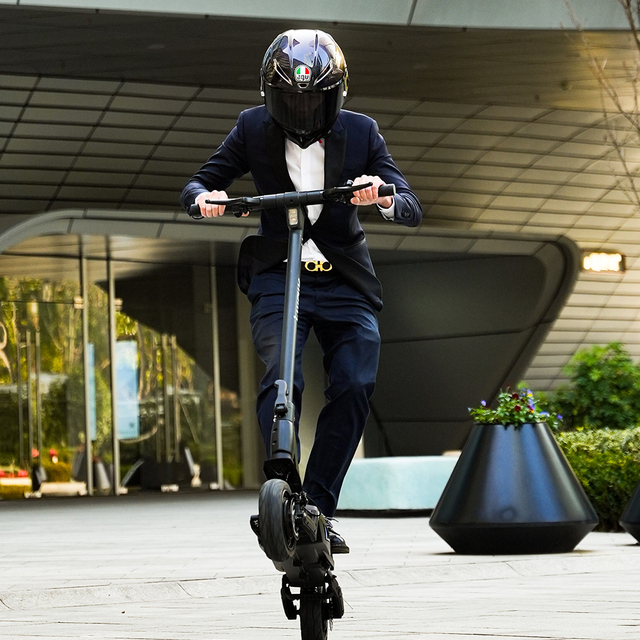 Fast Speed High Performance Electric Scooter Adult Powerful Dual Motor 48v 1000w Electric Scooter