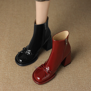 Chaussures de mariée rouges à talons hauts de style français pour femmes, automne-hiver, talons épais, bottines à la cheville, élégantes, pour robe de soirée - Product Image 2