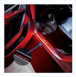 스즈키 스위프트 LED 분위기 조명 환영 스트리머 페달에 대한 자동차 임계 값 보호 스트립, 맞춤형 DIY 로고 지원