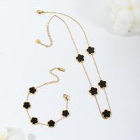 Juego de 2 piezas: Pulsera y Collar de Flor Esmaltada Negra Chapada en Oro Real de 18k, con Tréboles de Cinco Hojas de Concha Blanca de Acero Inoxidable