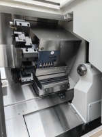 Tour à métaux CNC à banc incliné de type robuste à 3 axes, technologie japonaise, service personnalisable