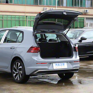 Compra de Autos en Línea, Volkswagen <span class=keywords><strong>Golf</strong></span> 300TSI R-Line de 26 V, Cinco Puertas, Cinco Plazas, Transmisión DCT de 7 Velocidades, Gasolina, Hatchback, ACC, Turbo - Product Image 4