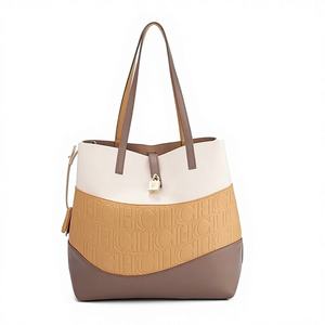 กระเป๋าถือแฟชั่นผู้หญิงแบบพกพา ทำจากหนัง PU พร้อมซิปปิด ซับในโพลีเอสเตอร์ สายสะพายโซ่ ใช้ได้ในฤดูใบไม้ผลิ/ฤดูร้อน/ฤดูหนาว - Product Image 1